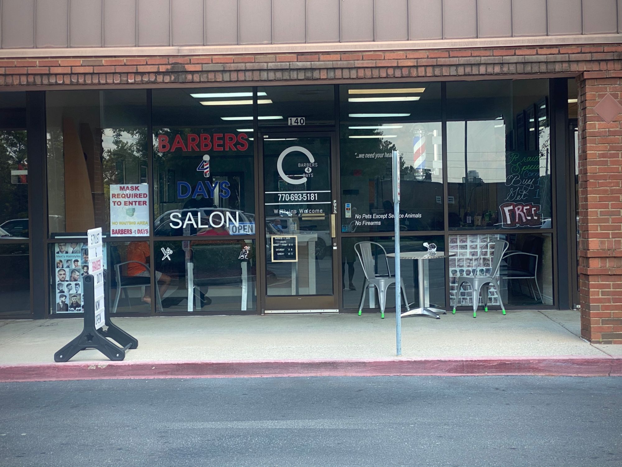 Barbers 4 Days Marietta storefront
